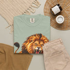 Roaring Lion Graphic T-Shirt — Bold Vintage Animal Tee