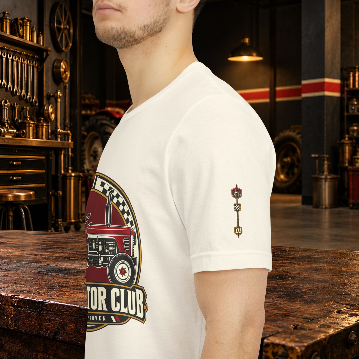 PIND Motor Club Vintage Car Graphic Tee