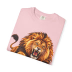 Roaring Lion Graphic T-Shirt — Bold Vintage Animal Tee