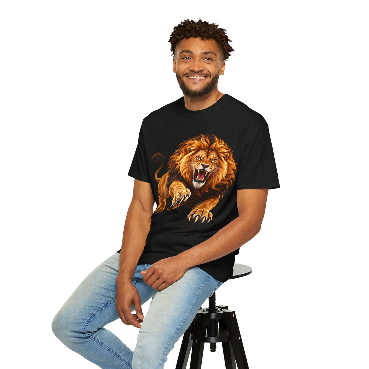 Garment-dyed tee with an illustrated roaring lion, amber mane and bold wildlife artwork.